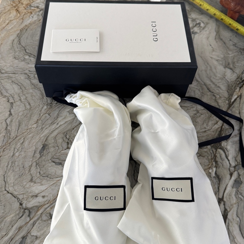 Gucci White Embroidered Bee & Star Sneakers w/ Beige Red & Blue Stripe size 6.5 - Picture 6 of 6
